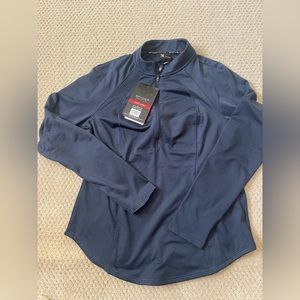 Brand new with tags Spyder Active Pullover size Large / Navy